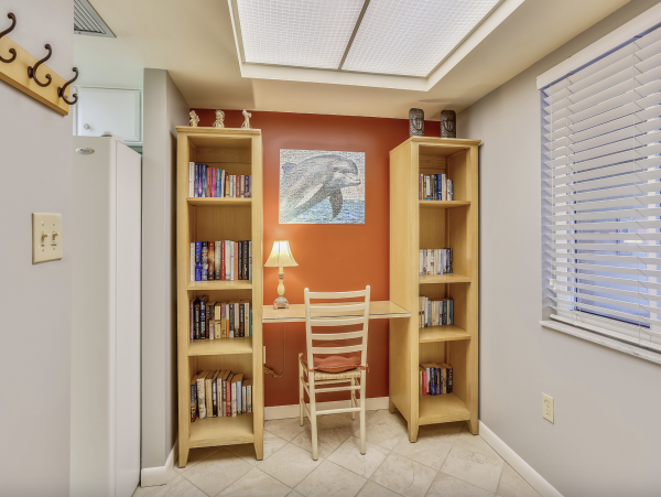 St Petersburg Beachfront Condo Rental Gulf Front Vacation Rental with Balcony